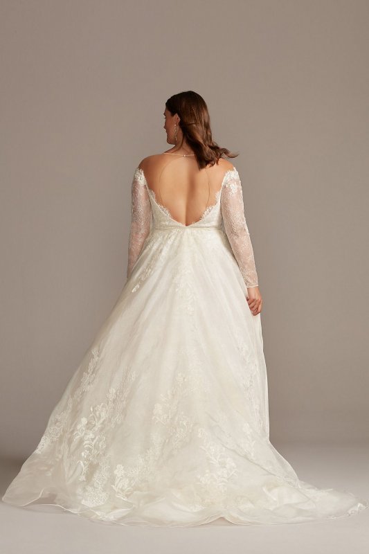 Shimmer Lace Applique Plus Size Wedding Dress 8CWG853