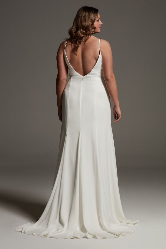 V-Neck Crepe Plus Slip Dress 8VW351566
