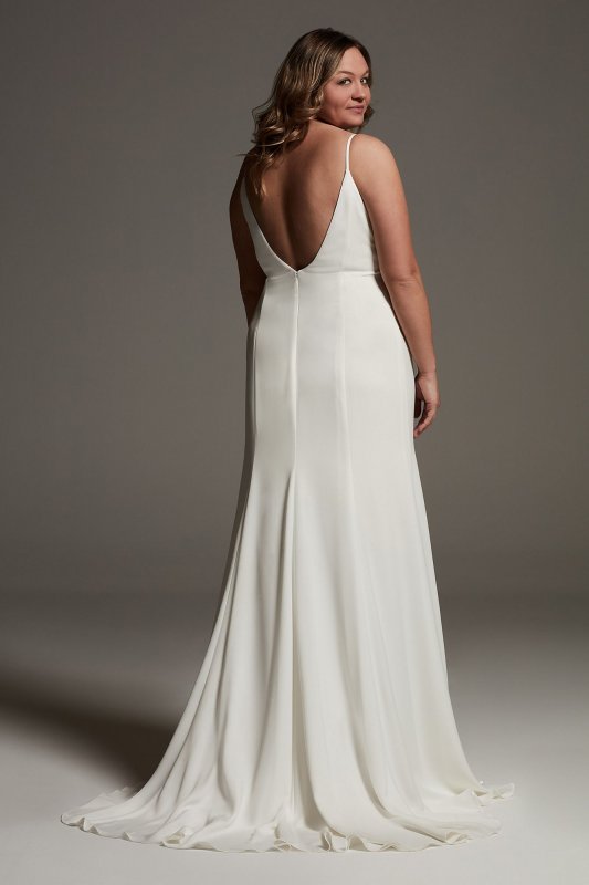 V-Neck Crepe Plus Slip Dress 8VW351566