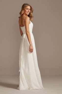 Scalloped V-Neck Corded Lace Bodice A-Line Dress SDWG0801