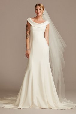 Crepe Off-the-Shoulder Mermaid Dress WG4013