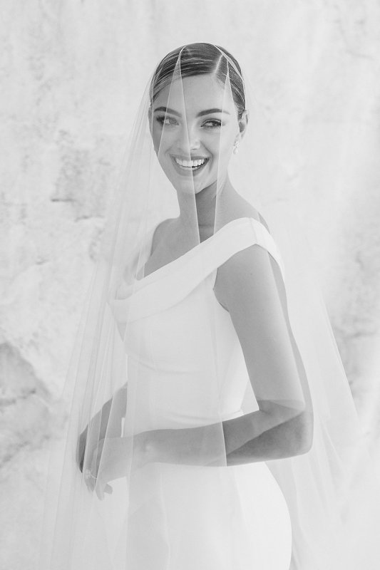 Crepe Off-the-Shoulder Mermaid Dress WG4013