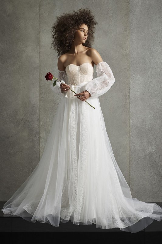 Dutch Lace Corset Wedding Dress 7SLVW351548