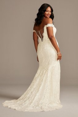 Off Shoulder Plunging Plus Size Lace Wedding Dress 9SWG855