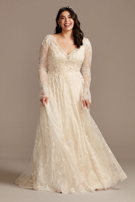 Long Sleeve Chantilly Lace Plus Size Wedding Dress 8MS251227