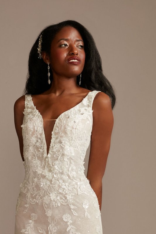 Beaded Lace 3D Floral Plunge Tulle Wedding Dress SWG897