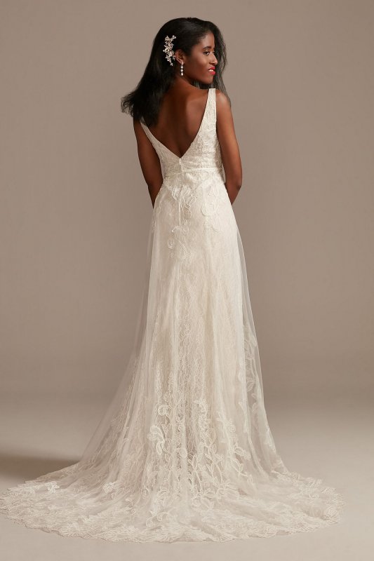 V-Neck Lace Wedding Dress with Scallop Hem MS251250
