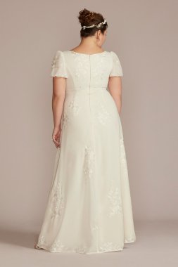 Floral Puff Sleeve V-Neck Tall Plus Wedding Gown 4XL9WG4052