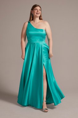 Plus Size One-Shoulder Satin A-Line with Slit D24NY22016W