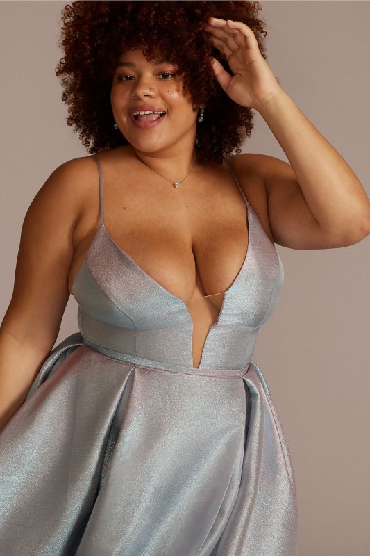 Plus Size Pleated Iridescent Ball Gown WBM2885V2W