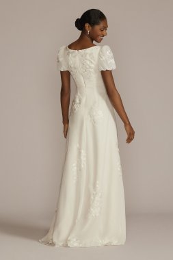 Floral Applique Puff Sleeve V-Neck Wedding Gown WG4052