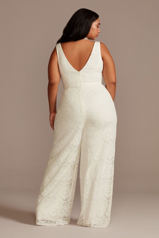 Scalloped Lace V-Neck Wide-Leg Plus Size Jumpsuit 9SDWG0931