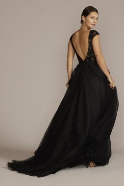 Appliqued Cap Sleeve Tulle Petite Wedding Dress 7WG4037