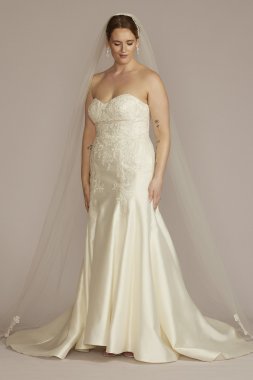 Strapless Drop Waist Plus Size Wedding Dress 8CWG934