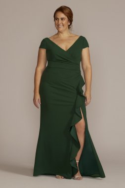 Plus Size Short Sleeve Crepe Gown with Ruffle D40NY2132W