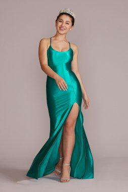 Stretch Satin Scoop Neck Sheath with Slit WBM2891