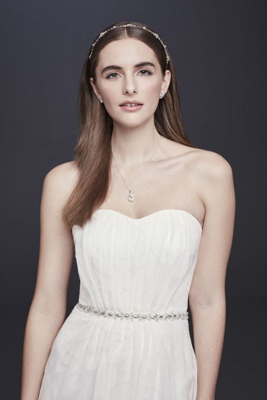 Shimmering High-Low Dress with Beaded Waist 184634DB