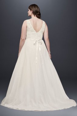 A-line Plus Size Wedding Dress with Tulle Skirt Collection 4XL9WG3711