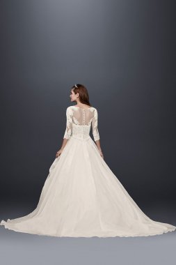 Petite Beaded Lace Wedding Dress 7CWG731