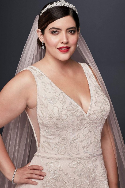 Appliqued Tulle-Over-Lace Plus Size Wedding Dress 8CWG792