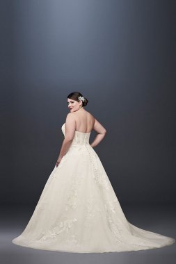 Rose Lace Plus Size Ball Gown Wedding Dress 8CWG803