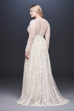 Linear Lace Plus Size Wedding Dress 8MS251173