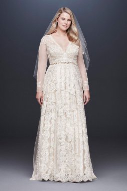Linear Lace Plus Size Wedding Dress 8MS251173