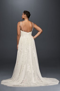 Scalloped A-Line Plus Size Wedding Dress 8MS251177