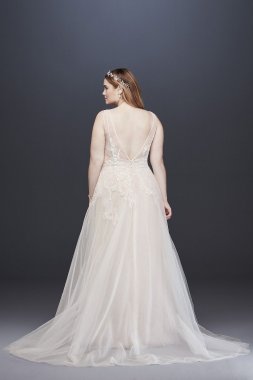 Embroidered Floral Tulle Plus Size Wedding Dress 8MS251197