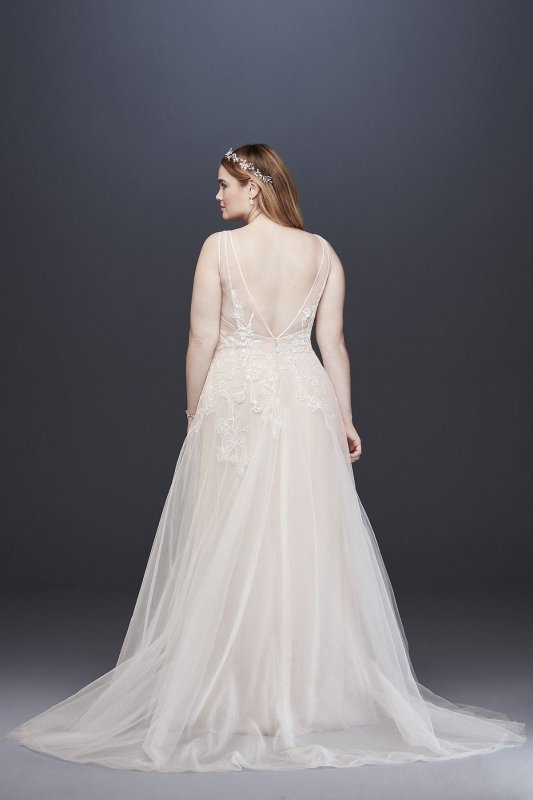 Embroidered Floral Tulle Plus Size Wedding Dress 8MS251197