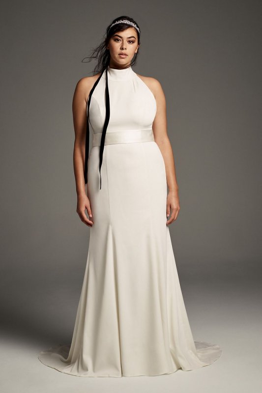 Plus Size Halter Wedding Dress 8VW351263