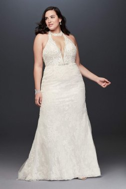Plunge Neckline Halter Plus Size Wedding Dress 9SWG825