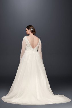 Plus Size Long Sleeve Wedding Dress With Low Back Collection 9WG3831