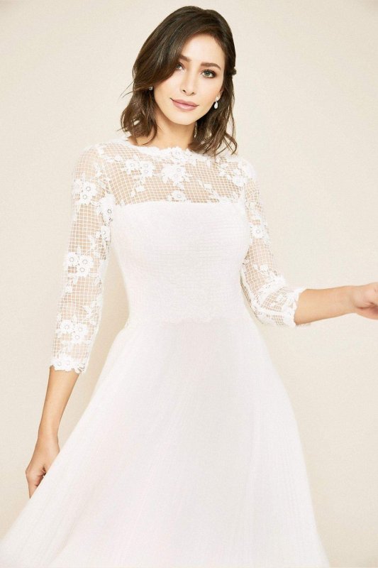 Tea-Length Pleated 3/4 Sleeve Wedding Dress BKQ19606MDBR
