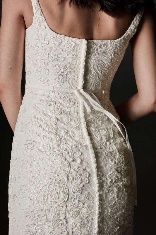 Tank Lace Wedding Dress with Beading CWG669