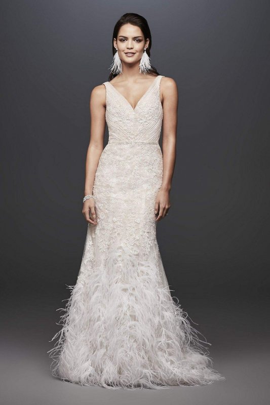 Lace Mermaid Wedding Dress with Feather Skirt SWG800