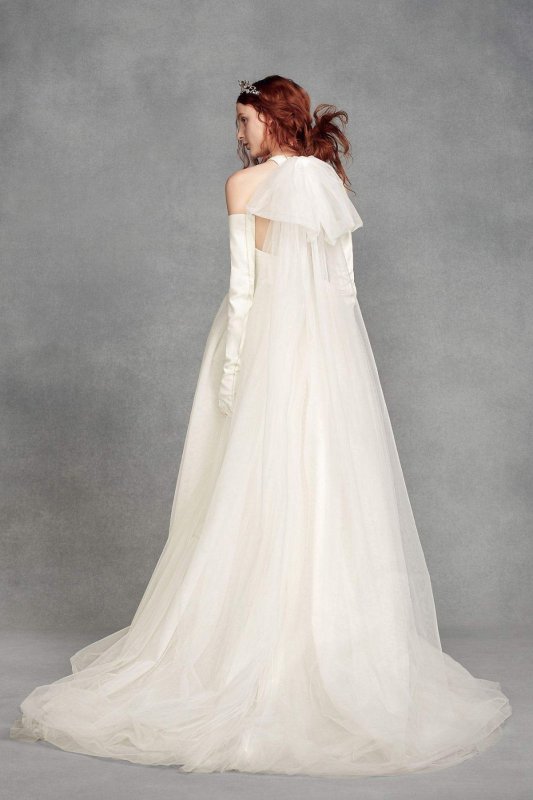 Bow-Back Halter Wedding Dress VW351419