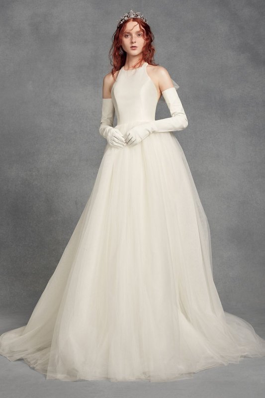 Bow-Back Halter Wedding Dress VW351419
