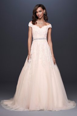 Off-the-Shoulder Applique Ball Gown Wedding Dress Collection WG3940