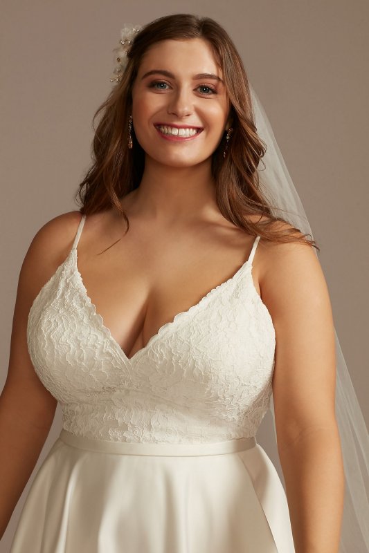 Scalloped Lace Satin Tall Plus Size Wedding Dress 4XL9WG4034
