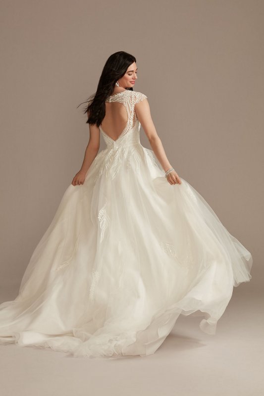 Plunging Cap Sleeve Open Back Tulle Wedding Dress CWG901