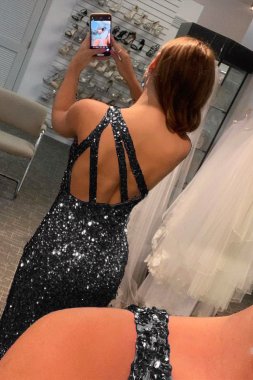 Glitter Black Sequins Long Prom Dress with Slit E202283148