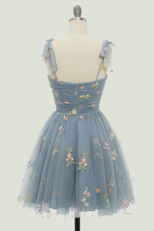 Sweetheart Champagne Short Homecoming Dress with Embroidery E202283003