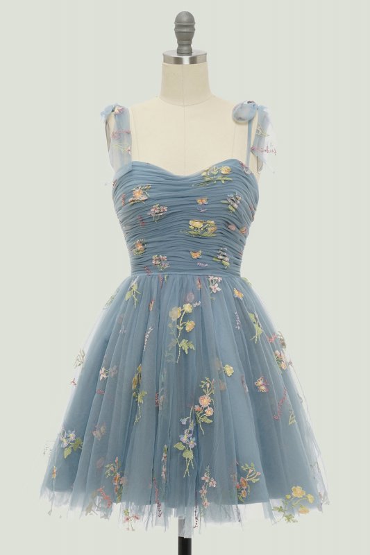 Sweetheart Champagne Short Homecoming Dress with Embroidery E202283003