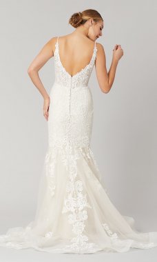 Donna: V-Neck Lace Long Wedding Dress by KL-300136