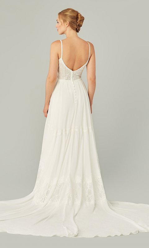 Siene: Long Bohemian Ivory Bridal Gown KL-300172