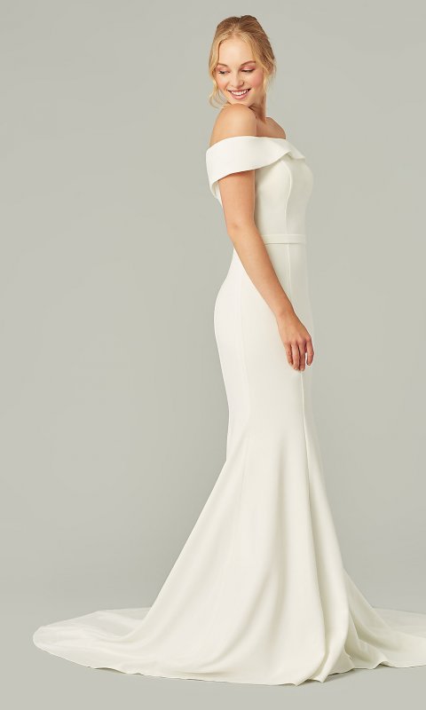 Michelle: Off-the-Shoulder Long Bridal Dress KL-300179